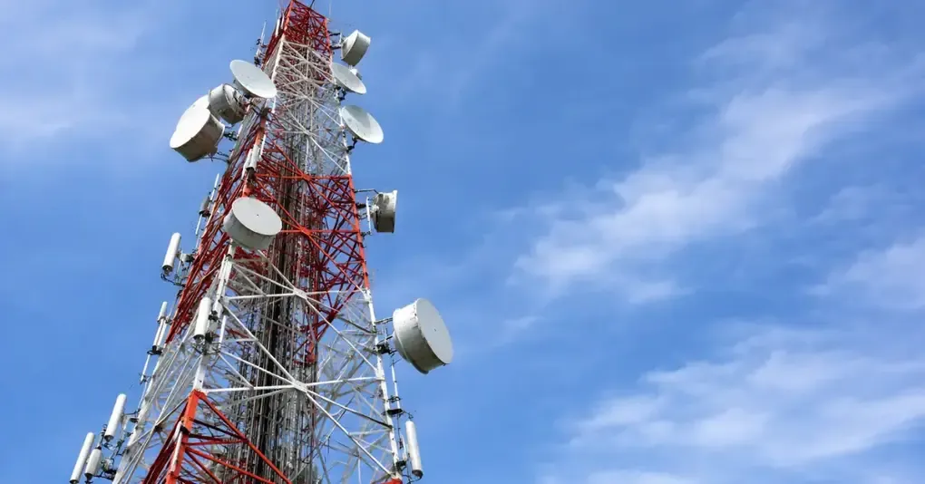 DoT Rules Out Relief For Airtel, Tata Tele; ₹10,000 Cr AGR Due By 31 March