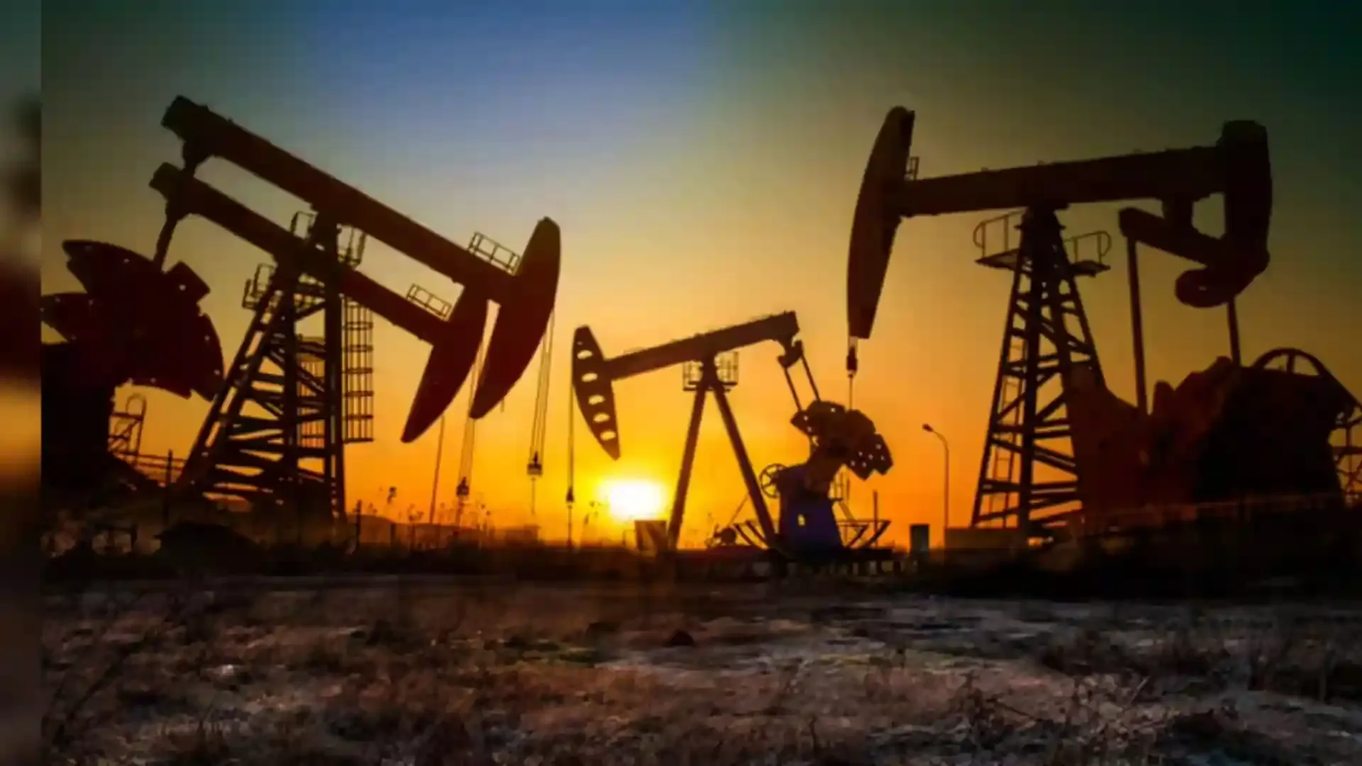 Crude Oil Futures Gain As Trump Warns Iran Over Hormuz Deadline 