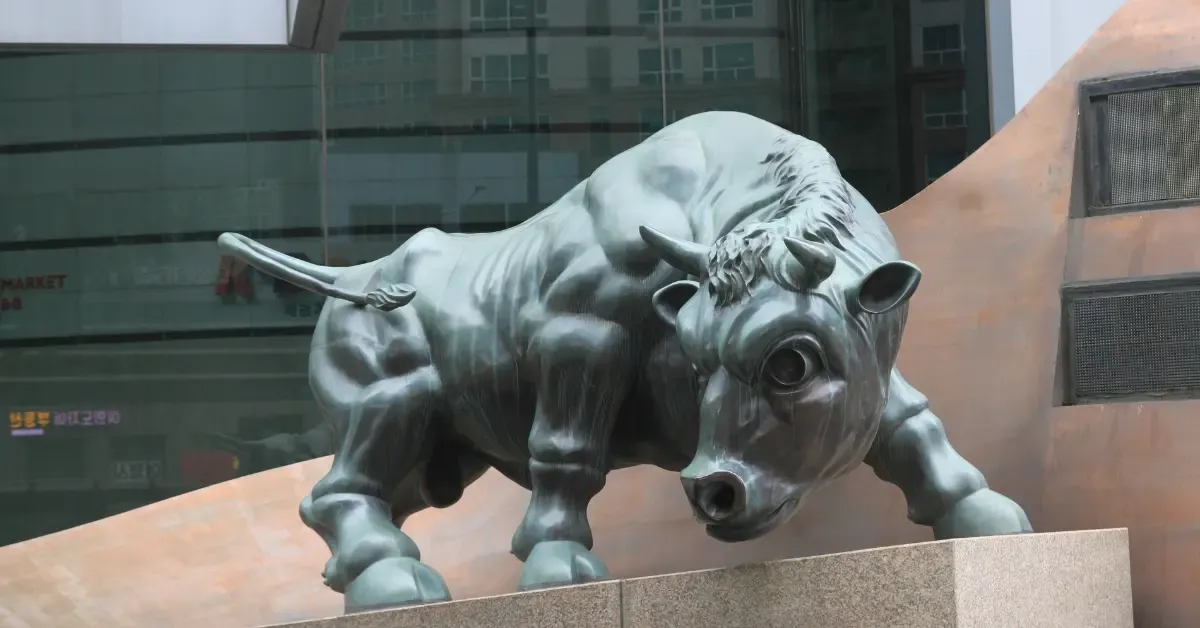 d-st-rally-investors-regain-indian-rupee-9-lakh-crore-as-nifty-and-sensex-soar d-st-rally-investors-regain-indian-rupee-9-lakh-crore
