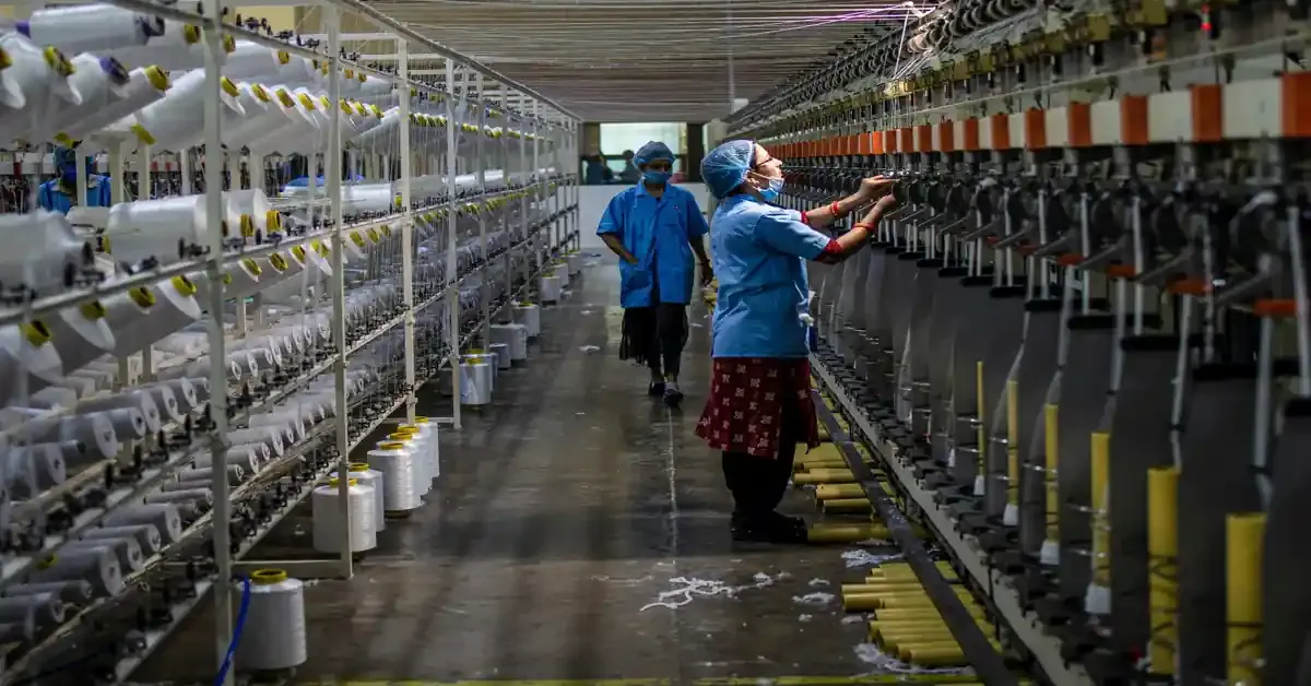indias-textile-sector-faces-20–25-rise-in-input-cost indias-textile-sector-faces-20-25-rise