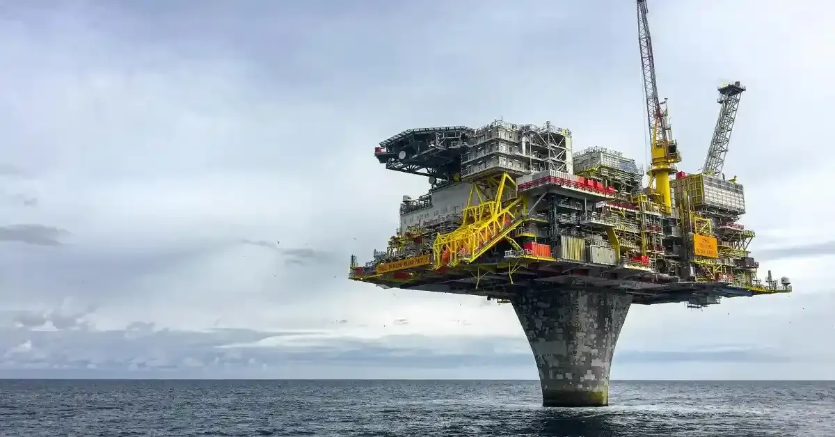 oil-slides-as-trump-signals