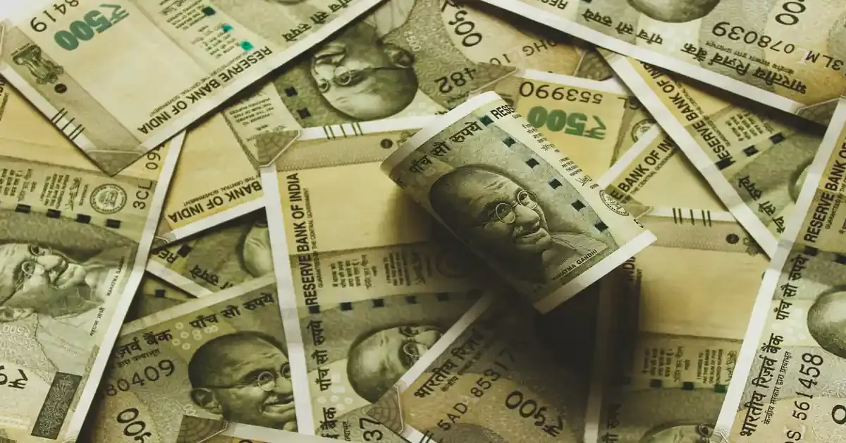 rupee-rises-rbi-curbs-speculative-trading rupee-rises-rbi-curbs
