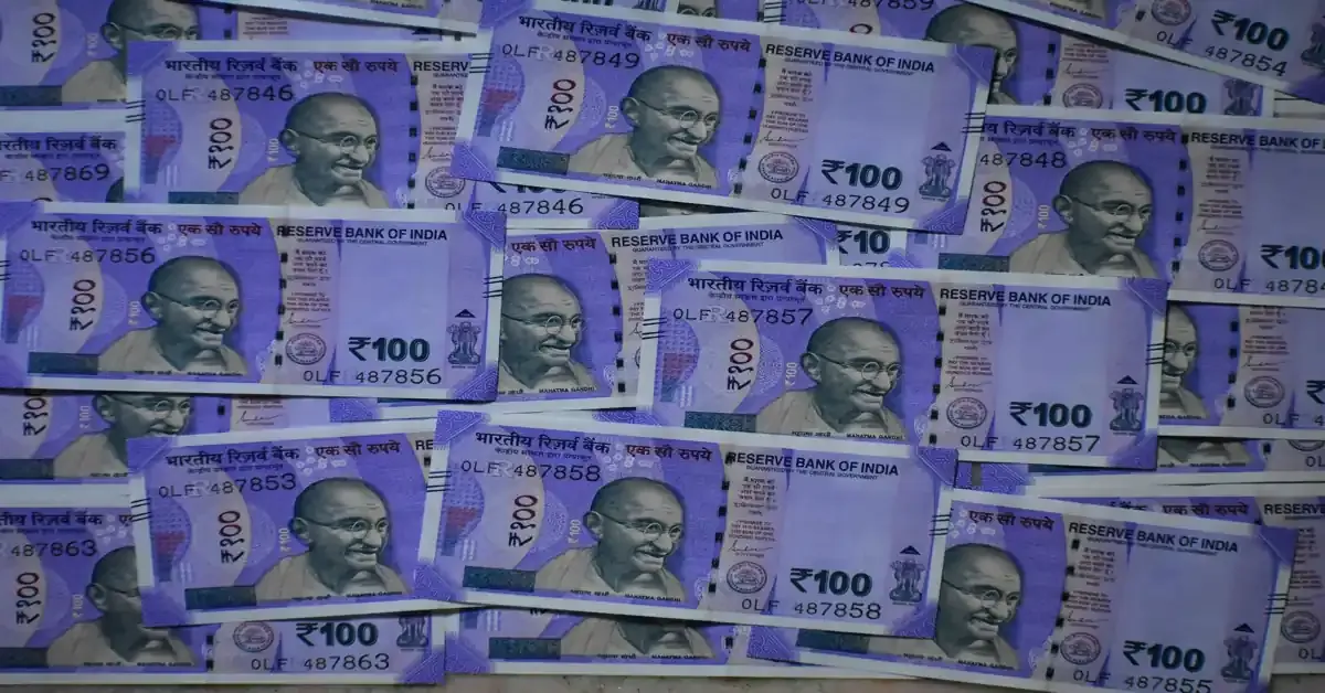 rupee-100-risk-oil-surge