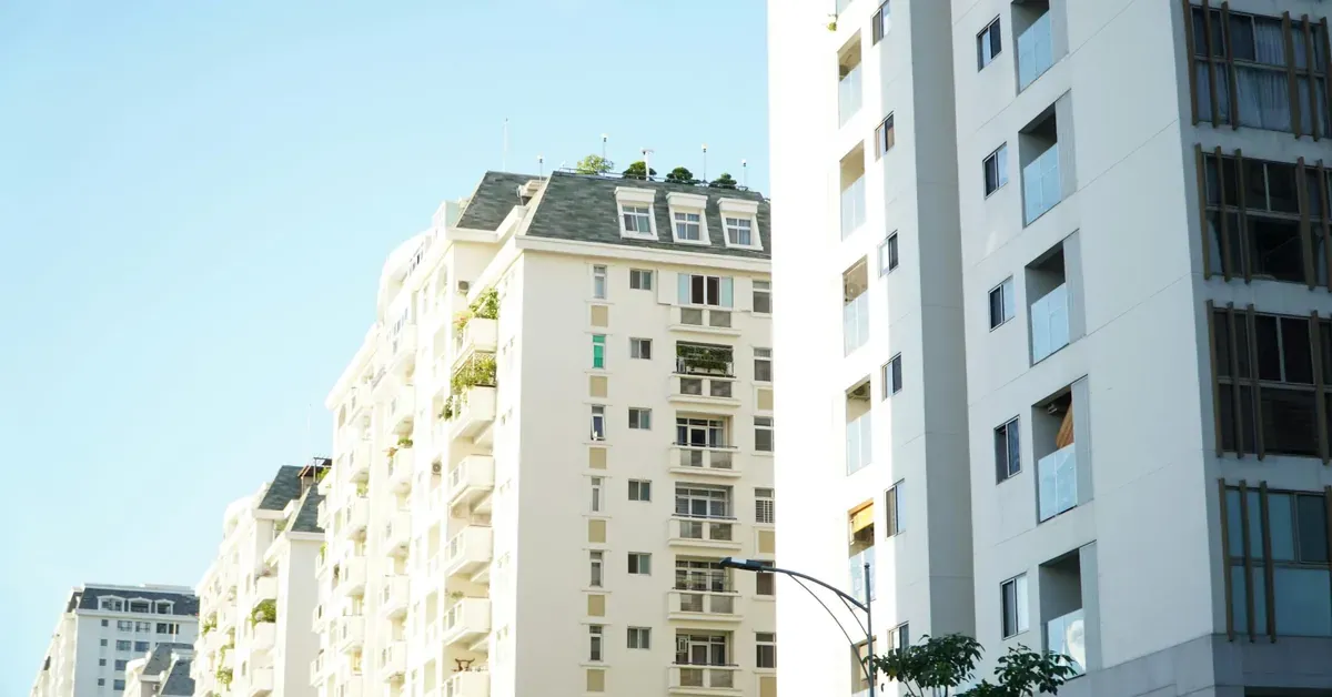 Godrej Properties, Lodha Acquire 25+ Land Parcels In FY26, Target ₹1 Lakh Cr Revenue 