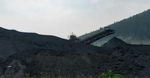coal-india-absorbs-cost-surge-no-price-hike-explained-12-april coal-india-absorbs-cost-surge