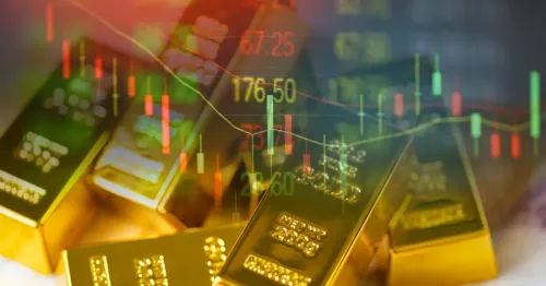 gold-mcx-price-falls-dollar-rises