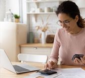 A Handy Guide for Women to Manage their Finances at Every Stage of Their Lives